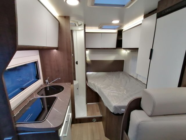 Benimar Tessoro 430 t430 limited - Photo 4