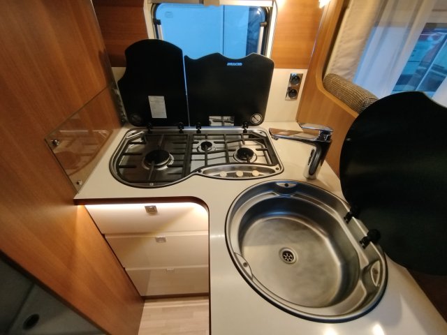 LMC Explorer Comfort I 745 - Photo 9