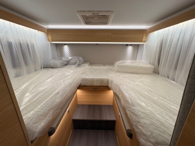 Adria Matrix 650 DL 60Y 60 ANS - Photo 3