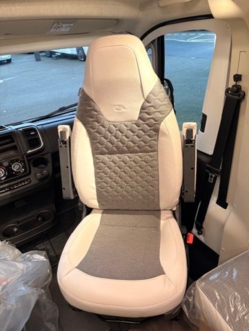 Adria Matrix 650 DL 60Y 60 ANS - Photo 6