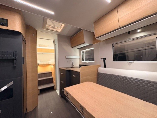 Adria Matrix 650 DL 60Y 60 ANS - Photo 10