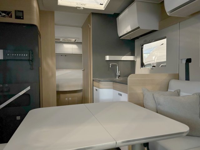 Adria Matrix Plus 670 DC - Photo 11
