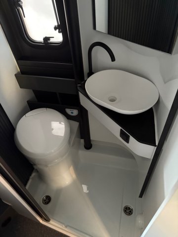 Adria Twin Sports 600 SPB - Photo 9