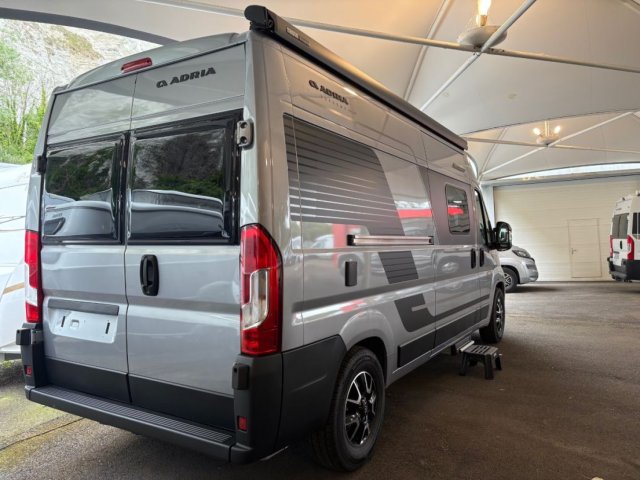 Adria Twin Supreme 600 SPB - Photo 2