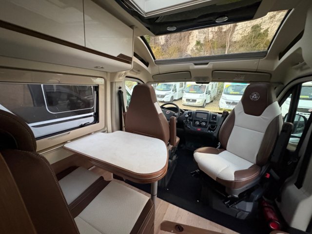 Campereve Magellan 746  Limited - Photo 5