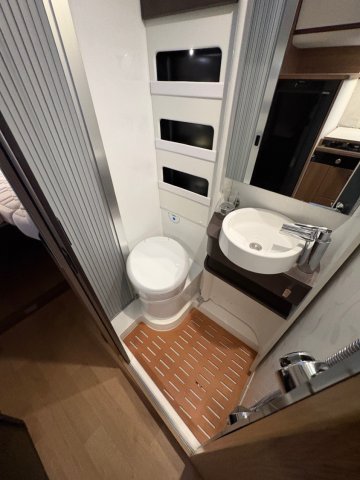 Campereve Magellan 746  Limited - Photo 7