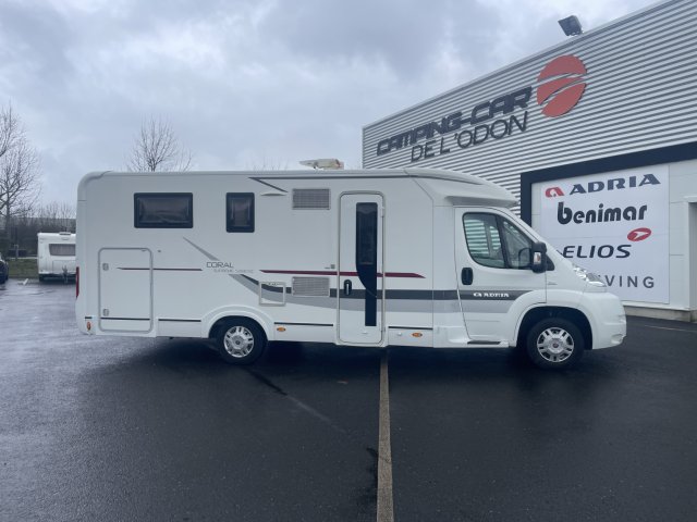 Adria Coral 690 SC s Occasion