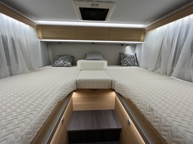 Adria Matrix 650 DL 60Y 60 ANS - Photo 3