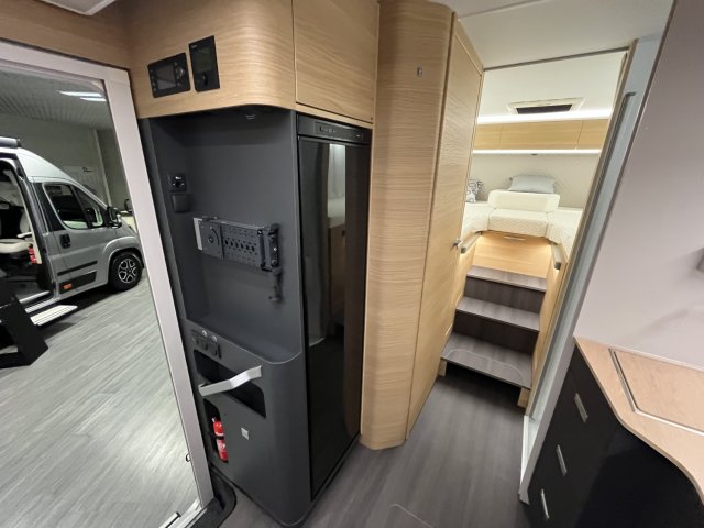 Adria Matrix 650 DL 60Y 60 ANS - Photo 6