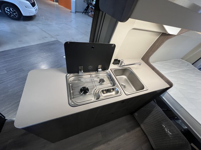 Benimar Benivan 144 Up - Photo 3