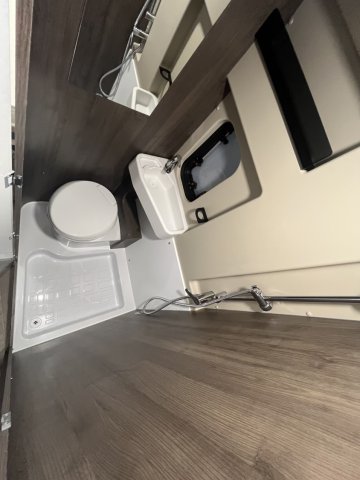 Benimar Benivan 144 Up - Photo 5