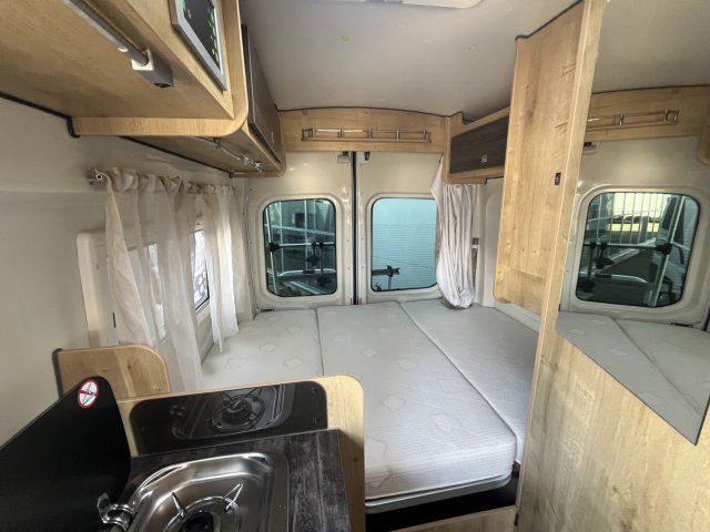 Font Vendome Forty Van fortyvan - Photo 5