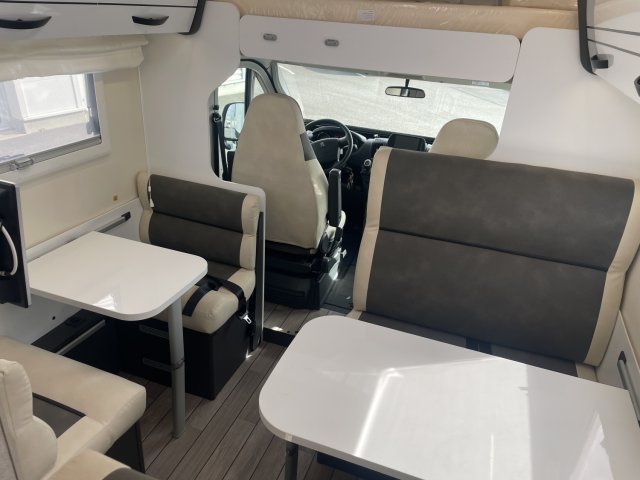 Mc Louis Glamys 322 - Photo 4