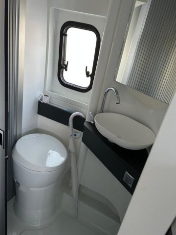Adria Twin Sports 640 SGX - Photo 7