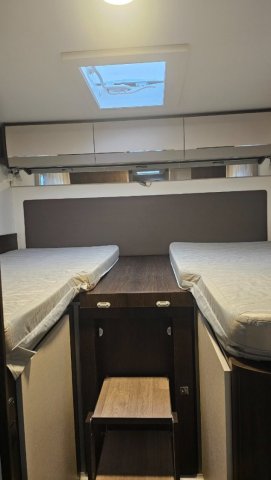 Benimar Tessoro 463 Up - Photo 14