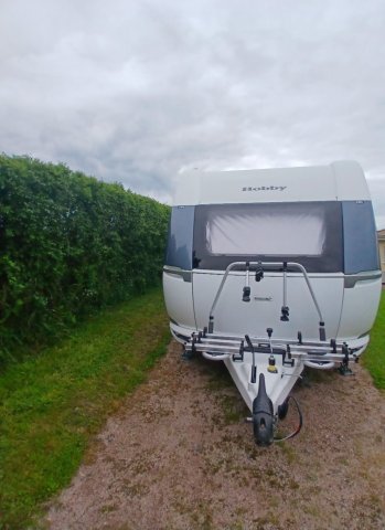Hobby De Luxe 495 WFB - Photo 2