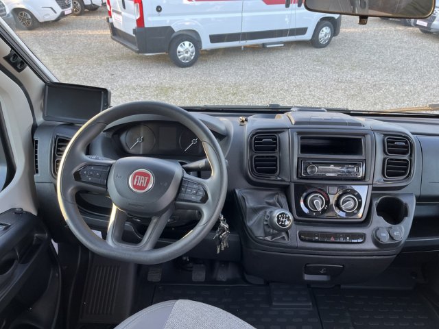 Font Vendome Rando Van - Photo 6