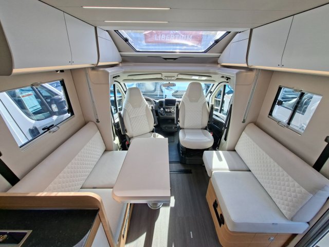 Adria Matrix Plus 670 DC - Photo 5