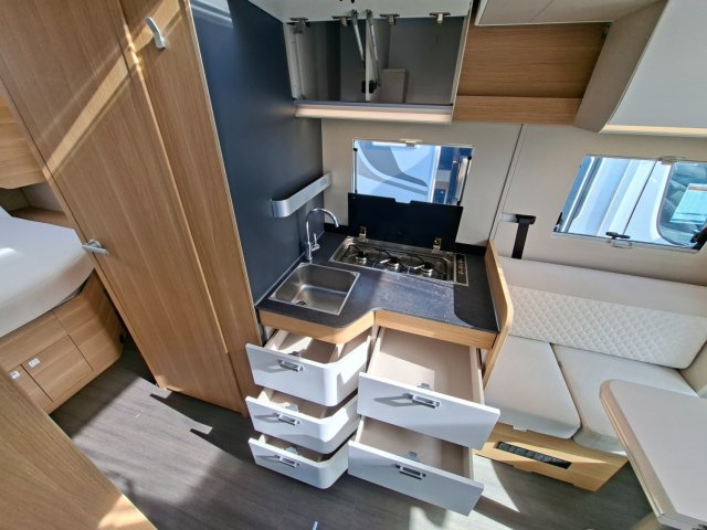 Adria Matrix Plus 670 DC - Photo 7