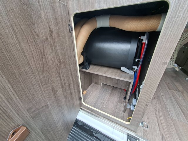 Benimar Benivan 100 Up 100UP - Photo 22