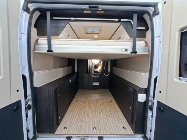 Benimar Benivan 190 Up - Photo 12