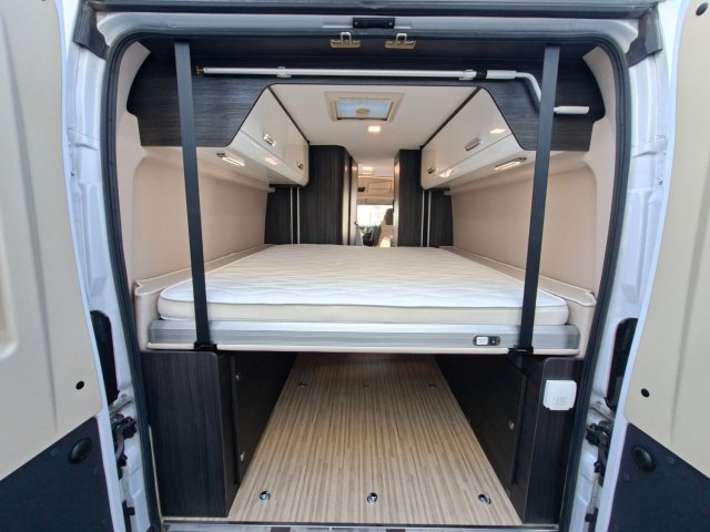 Benimar Benivan 190 Up - Photo 15