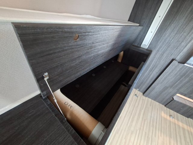 Benimar Benivan 190 Up - Photo 19