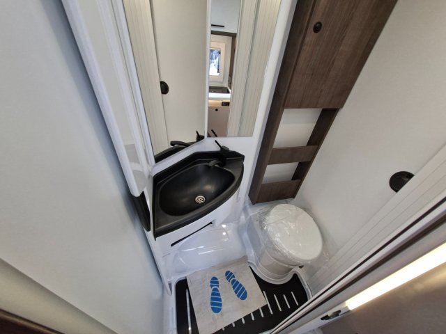 Benimar Tessoro 425 - Photo 14