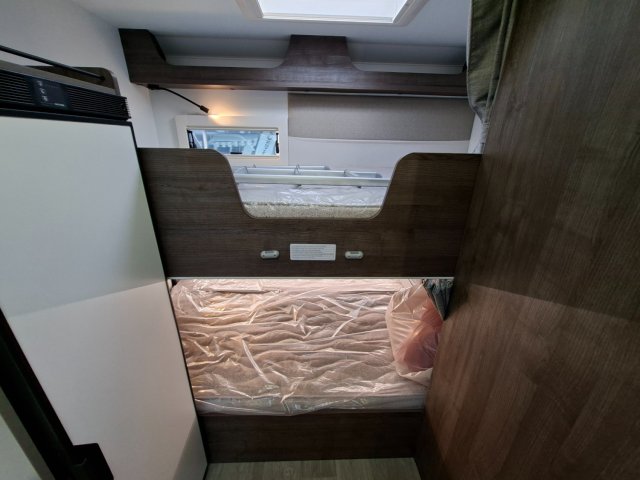 Benimar Tessoro 425 - Photo 17