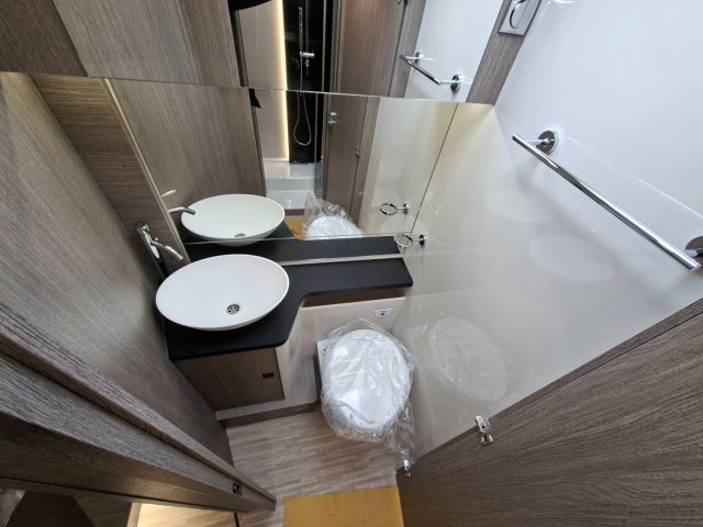 Eden Camp C 699 LC - Photo 17