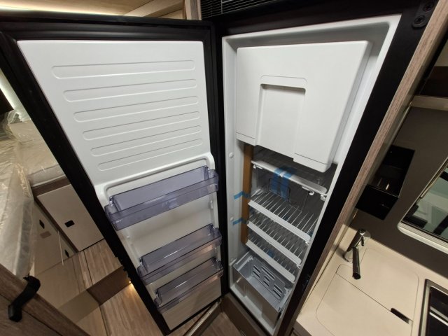 Eden Camp C 699 LG - Photo 9