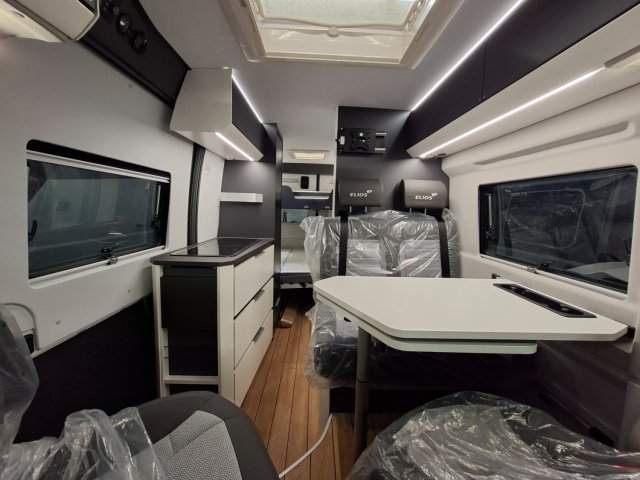 Elios Van 59 Family - Photo 2