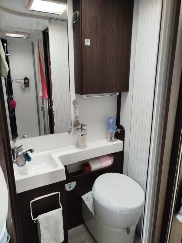 Benimar Tessoro 463 Up - Photo 9