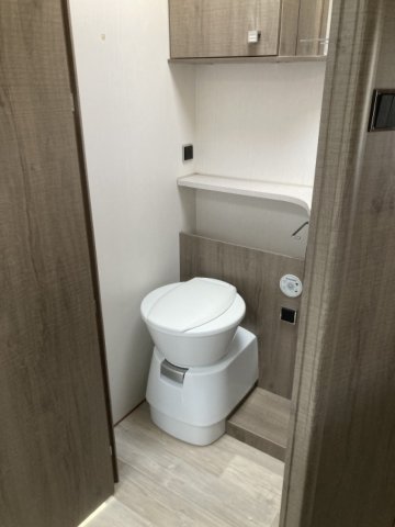 Bavaria Tren-D T746C Style T746 - Photo 24