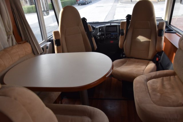 Hymer B 698 - Photo 4