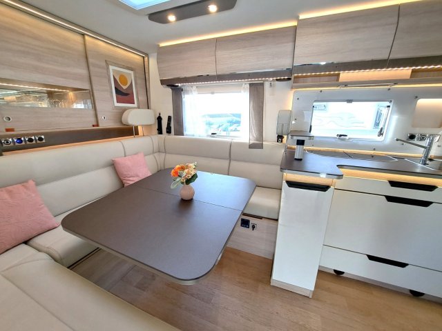 Rapido 854 F - Photo 11