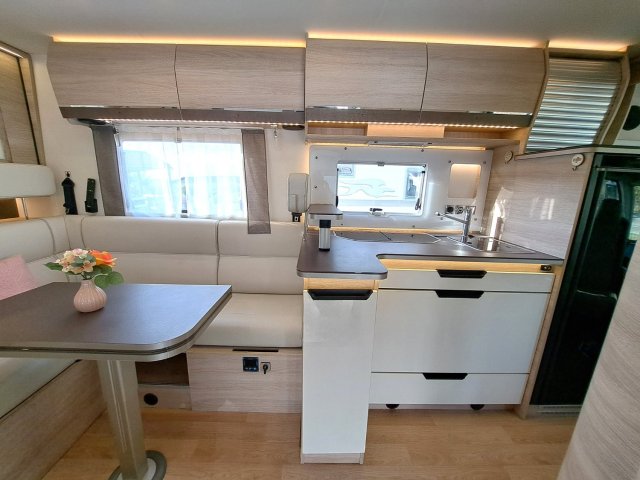 Rapido 854 F - Photo 13