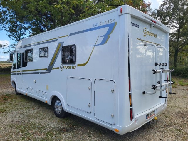 Bavaria Initial I741J Class - Photo 6