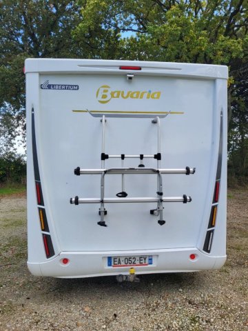 Bavaria Initial I741J Class - Photo 7