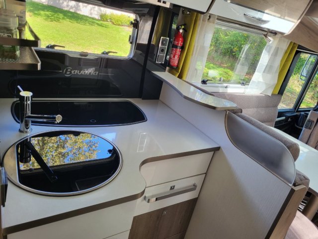 Bavaria Initial I741J Class - Photo 21