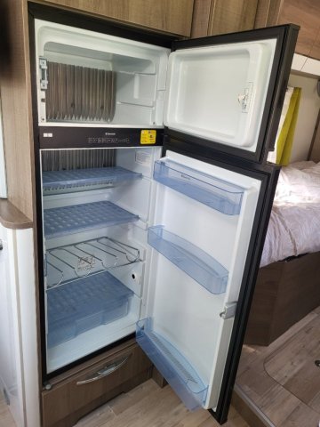 Bavaria Initial I741J Class - Photo 22