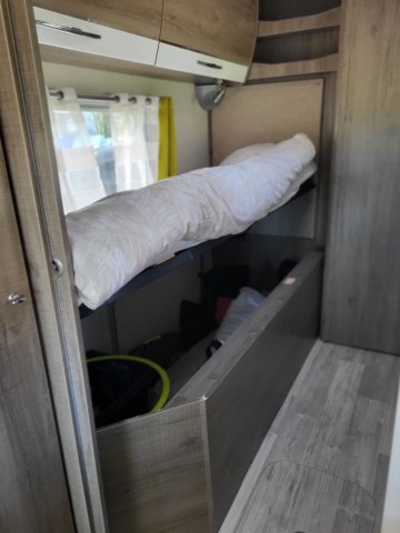 Bavaria Initial I741J Class - Photo 29