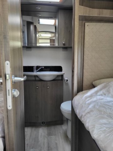 Bavaria Initial I741J Class - Photo 30