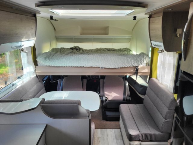 Bavaria Initial I741J Class - Photo 41