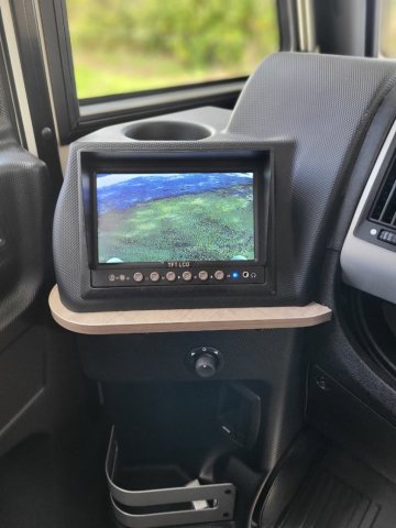 Bavaria Initial I741J Class - Photo 46