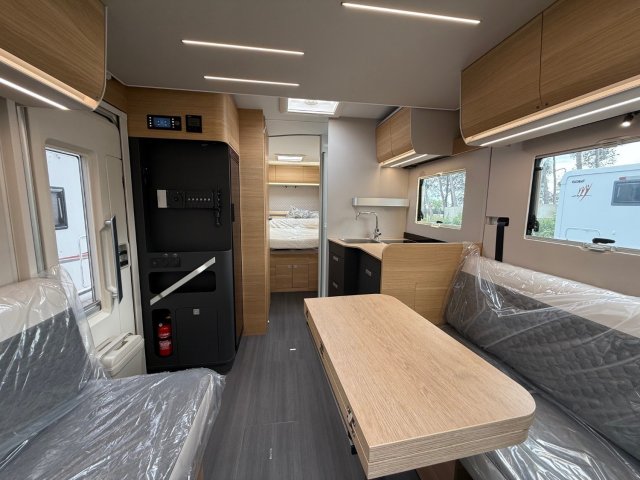 Adria Matrix 650 DC Limited Edition 60 Years - Photo 4