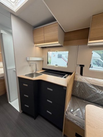 Adria Matrix 650 DC Limited Edition 60 Years - Photo 5