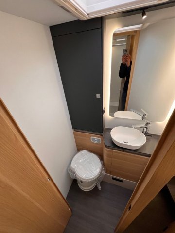 Adria Matrix Axess 650 DC - Photo 9