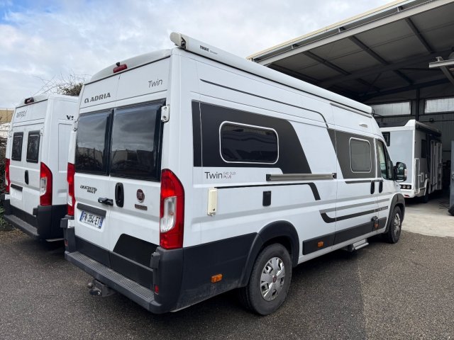 Adria Twin 640 SLB - Photo 2