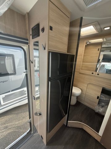 Challenger 250 Break Edition - Photo 6